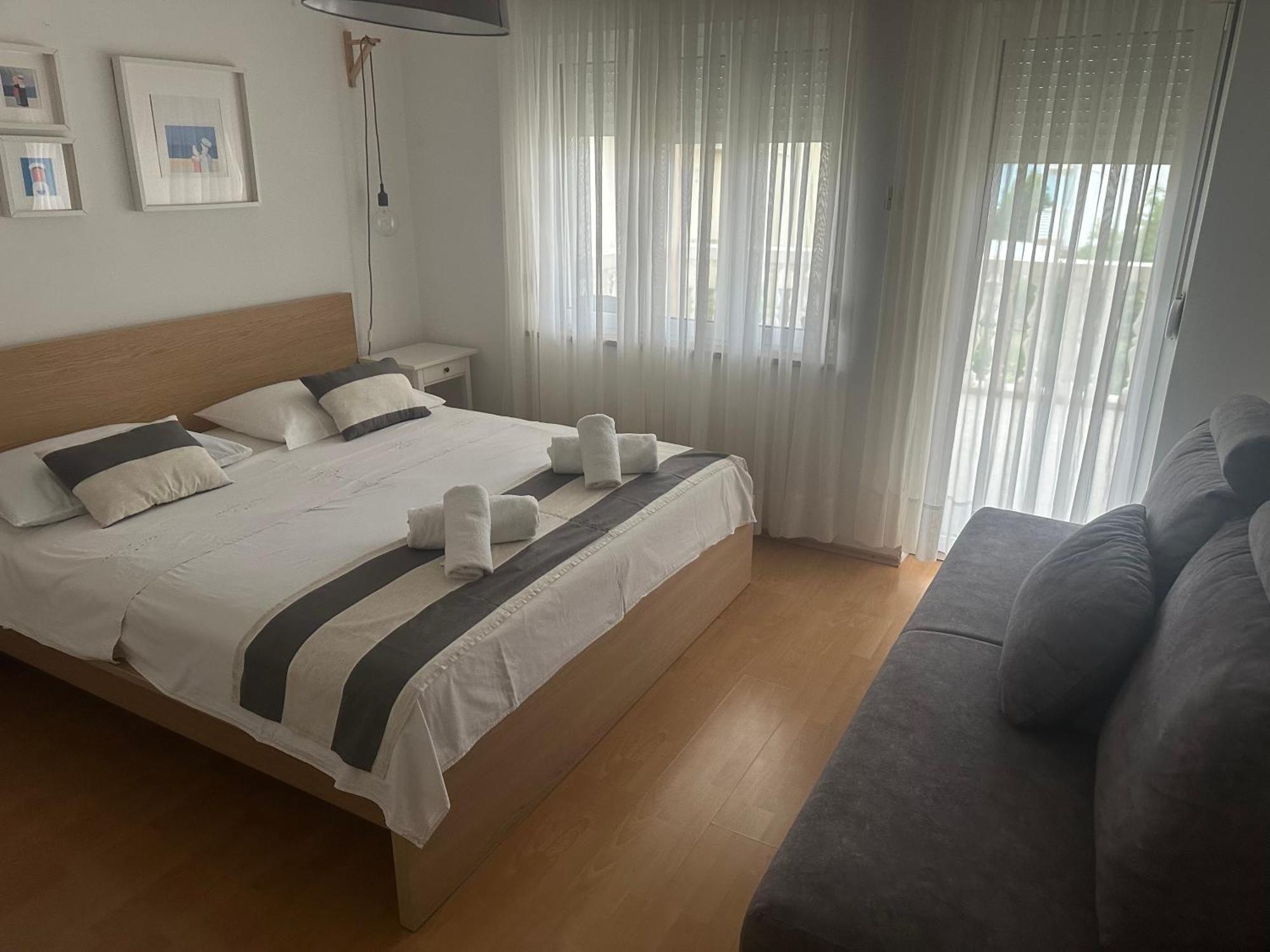 Apartmani Mira Vodice Extérieur photo