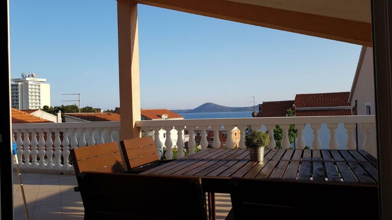 Apartmani Mira Vodice Extérieur photo